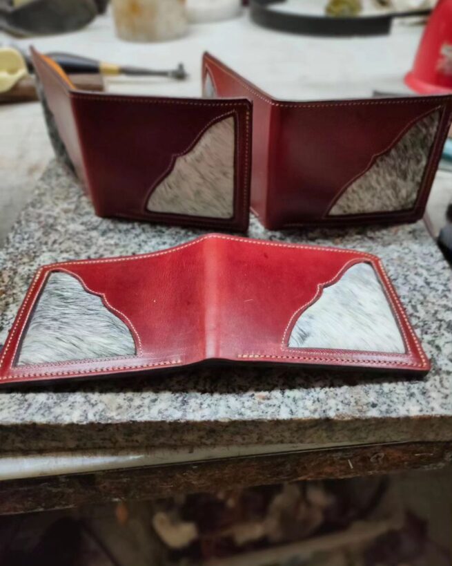 Cartera Artesanal de Piel Vaqueta y Cabra (Personalizable) - Imagen 6